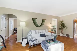 737 Whitcomb St, Kalamazoo, MI 49008 - Photo 6