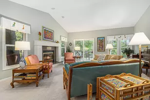 2031 N Cross Creek Dr SE, Grand Rapids, MI 49508 - Photo 4