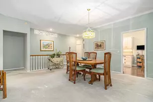 2031 N Cross Creek Dr SE, Grand Rapids, MI 49508 - Photo 8