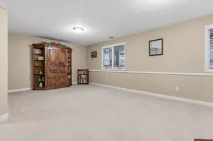 362 Round Hill Rd, Kalamazoo, MI 49009 - Photo 24