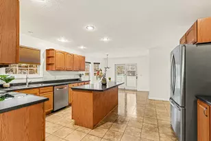 6274 Thistlewood Ave, Scotts, MI 49088 - Photo 8