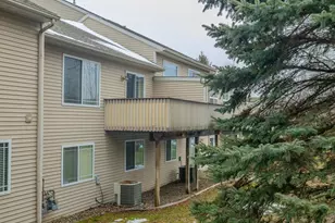 7366 Sierrafield Ct SW, Byron Center, MI 49315 - Photo 2