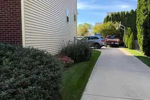 1048 Graystone Rd, Holland, MI 49423 - Photo 48