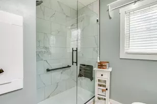 51479 Summit St, Paw Paw, MI 49079 - Photo 18