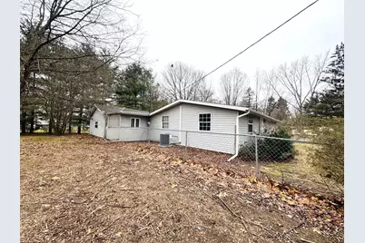 1404 Mould Avenue, Niles, MI 49120 - Photo 2
