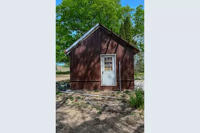 8492 Gibson Avenue, Lake, MI 48632 - Photo 26