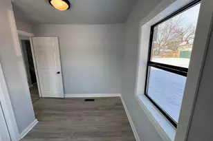 207 W Railroad St, Dowagiac, MI 49047 - Photo 6