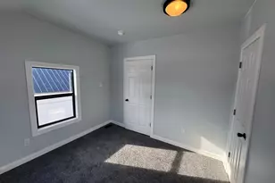 207 W Railroad St, Dowagiac, MI 49047 - Photo 12