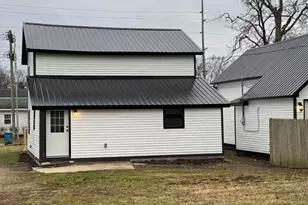 207 W Railroad St, Dowagiac, MI 49047 - Photo 14