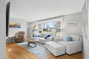 938 Hampden Rd, Muskegon, MI 49441 - Photo 2