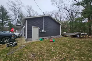687 W Cherry Rd, Twin Lake, MI 49457 - Photo 4