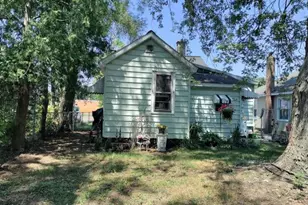 1143 Amity Ave, Muskegon, MI 49442 - Photo 2