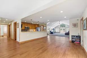 5272 W Liberty Rd, Ann Arbor, MI 48103 - Photo 8