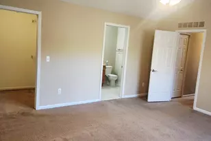 55439 Ambassador Ct, Shelby Twp, MI 48316 - Photo 10