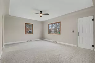 128 Quail St, Battle Creek, MI 49037 - Photo 4