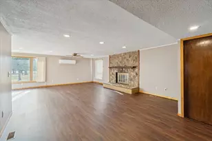 3650 Hogback Rd, Fowlerville, MI 48836 - Photo 16