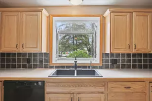 3650 Hogback Rd, Fowlerville, MI 48836 - Photo 36