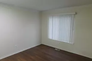 448 Fox Hills Dr S, Bloomfield Hills, MI 48304 - Photo 20