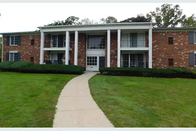 448 Fox Hills Drive S #3, Bloomfield Hills, MI 48304 - Photo 30