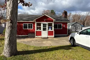 1643 S Beech Ave, White Cloud, MI 49349 - Photo 2