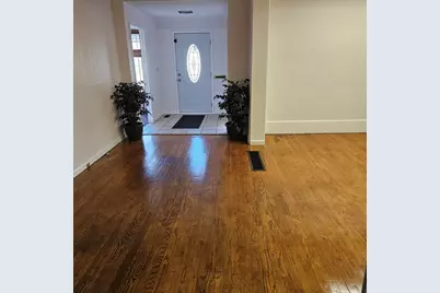 1024 S Grand Traverse Street, Flint, MI 48502 - Photo 2