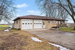 7531 State Rd, Coopersville, MI 49404 - Photo 2