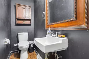 19 Thorncroft Ave, Battle Creek, MI 49017 - Photo 12