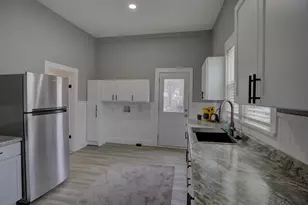 357 Cooper St, Jackson, MI 49201 - Photo 14