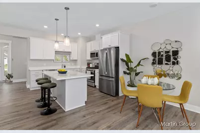 2239 Watertown Way NE, Grand Rapids, MI 49505 - Photo 4