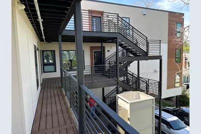 911 S Main Street, Ann Arbor, MI 48104 - Photo 2