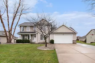 4656 Stonewood Ct, Hudsonville, MI 49426 - Photo 2