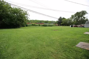 14415 Huron St, Taylor, MI 48180 - Photo 2