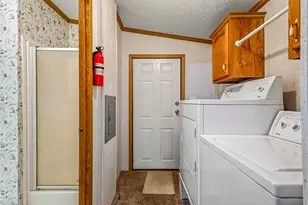 127 S Walker Rd, Muskegon, MI 49442 - Photo 32