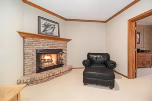 1677 Pond Shore Dr, Ann Arbor, MI 48108 - Photo 4