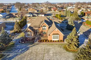 31595 N River Rd, Harrison Township, MI 48045 - Photo 2