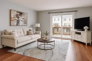 3418 Burbank Dr, Ann Arbor, MI 48105 - Photo 6