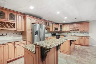 6569 Whispering Woods Drive, West Bloomfield, MI 48322 - Photo 30