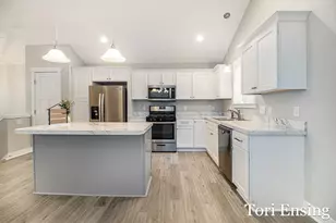 8802 Huron Dr, Howard City, MI 49329 - Photo 10