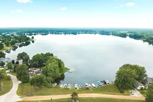 8802 Huron Dr, Howard City, MI 49329 - Photo 30