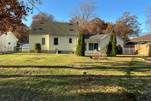 4018 Plymouth Dr, Norton Shores, MI 49441 - Photo 38