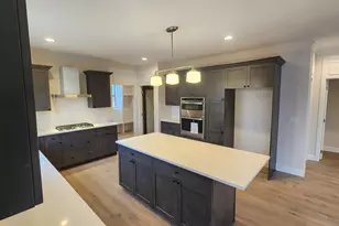 3110 Raffler Dr, Rochester, MI 48307 - Photo 24
