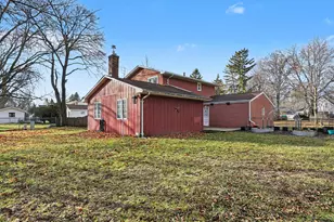 374 Greentree Ln, Milan, MI 48160 - Photo 26