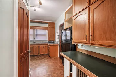 706 Locust Street, Kalamazoo, MI 49007 - Photo 8
