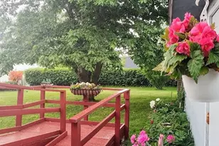 735 Royal Dr, Jackson, MI 49202 - Photo 6