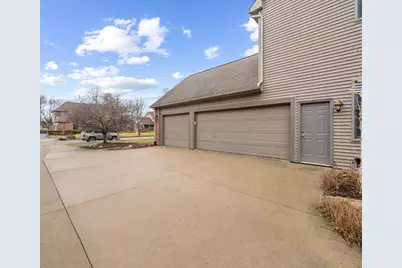 350 Huntington Drive, Saline, MI 48176 - Photo 2