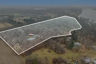 Vl E T U Ave, Vicksburg, MI 49097 - Photo 1