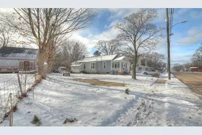 1389 W Laketon Avenue, Muskegon, MI 49441 - Photo 10