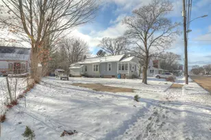 1389 W Laketon Ave, Muskegon, MI 49441 - Photo 10