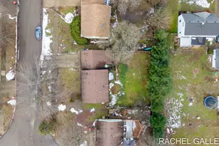 785 Easy Ct, Holland, MI 49423 - Photo 40