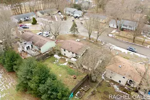 785 Easy Ct, Holland, MI 49423 - Photo 38